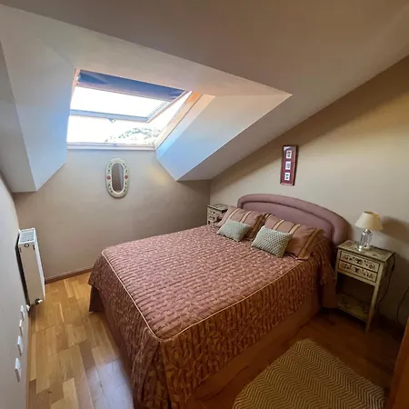 Atractivo Atico 2 * فِيافيثيوسّا